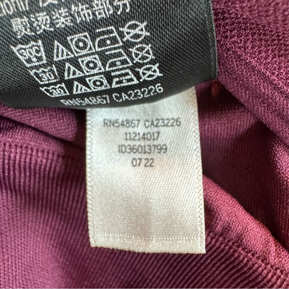 PINK Active Razor Back Spaghetti Strap V-Neck Athletic Jumpsuit - Picture 8 of 9